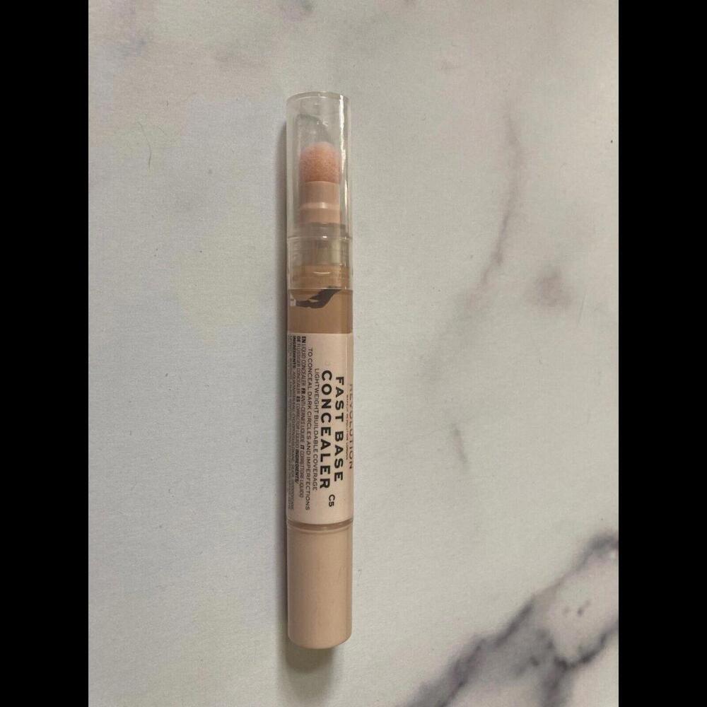 REVOLUTION Fast Base Concealer C5 0.15 OZ NEW & SEALED